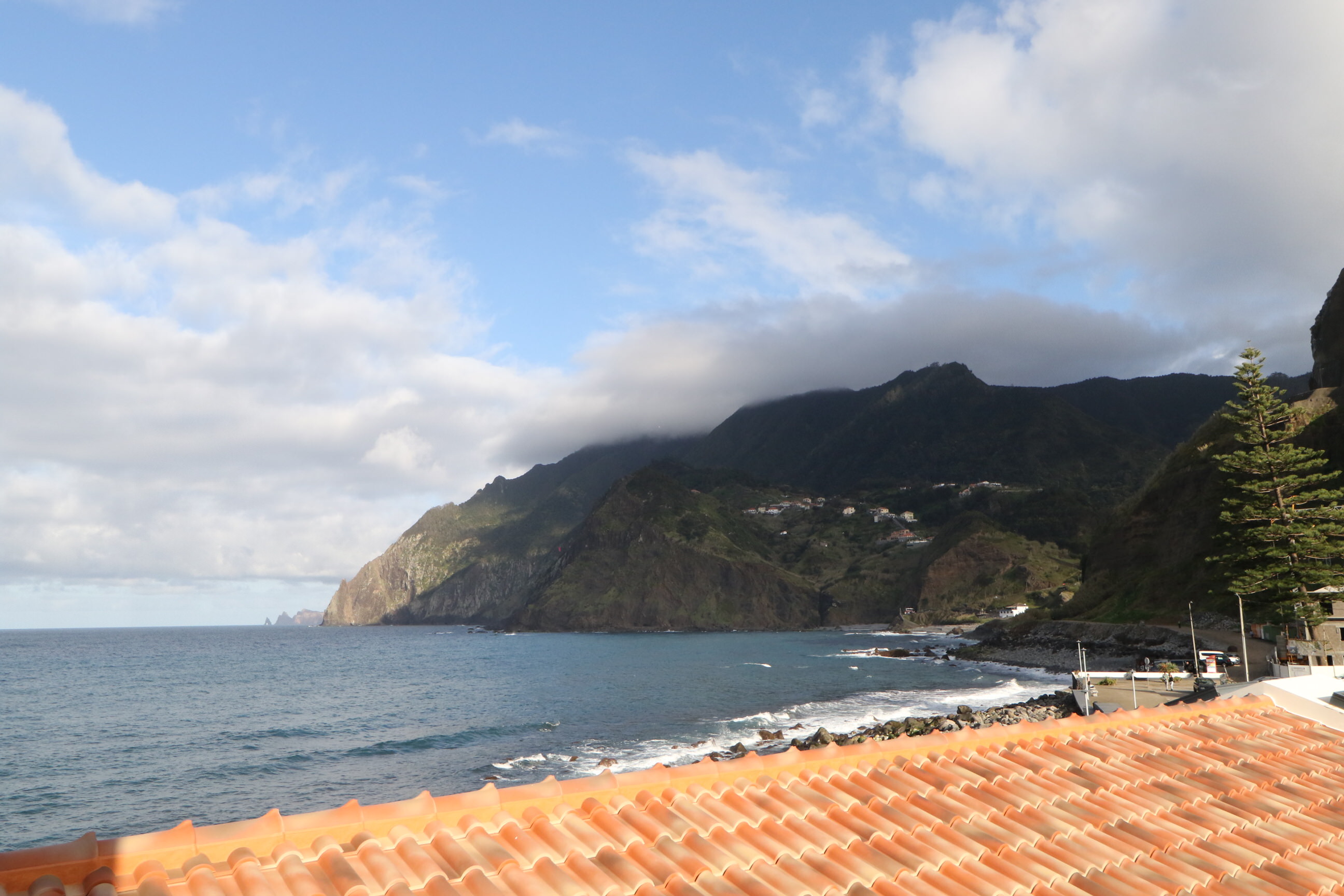 Ohana Surf School Madeira