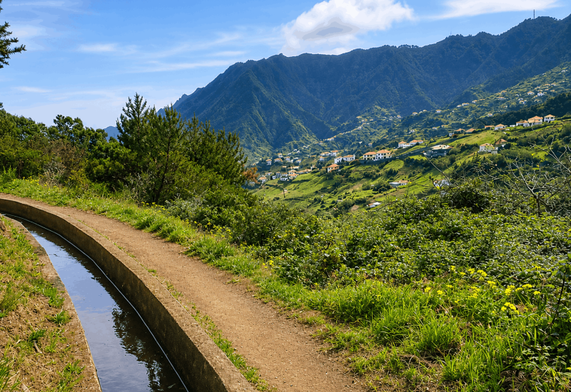Caminhadas - Ohana Surf madeira School